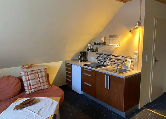 アパート An Der Buednerei *